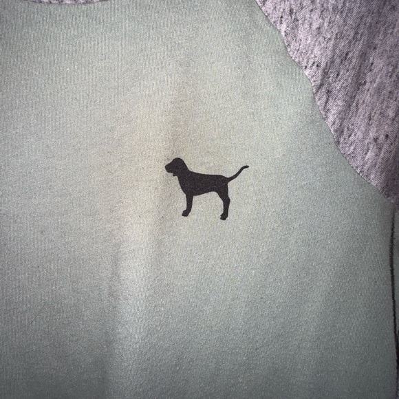 VS PINK Tee - Picture 5 of 6